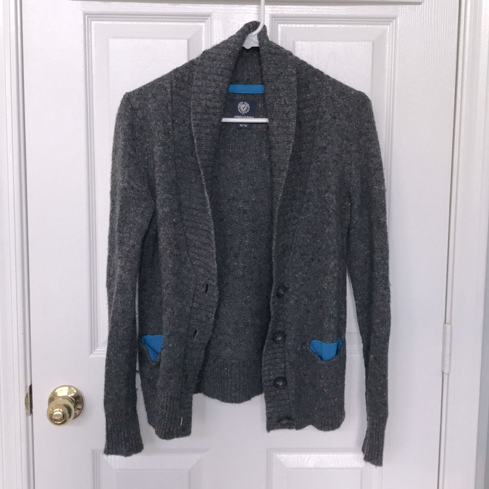 American eagle sweater